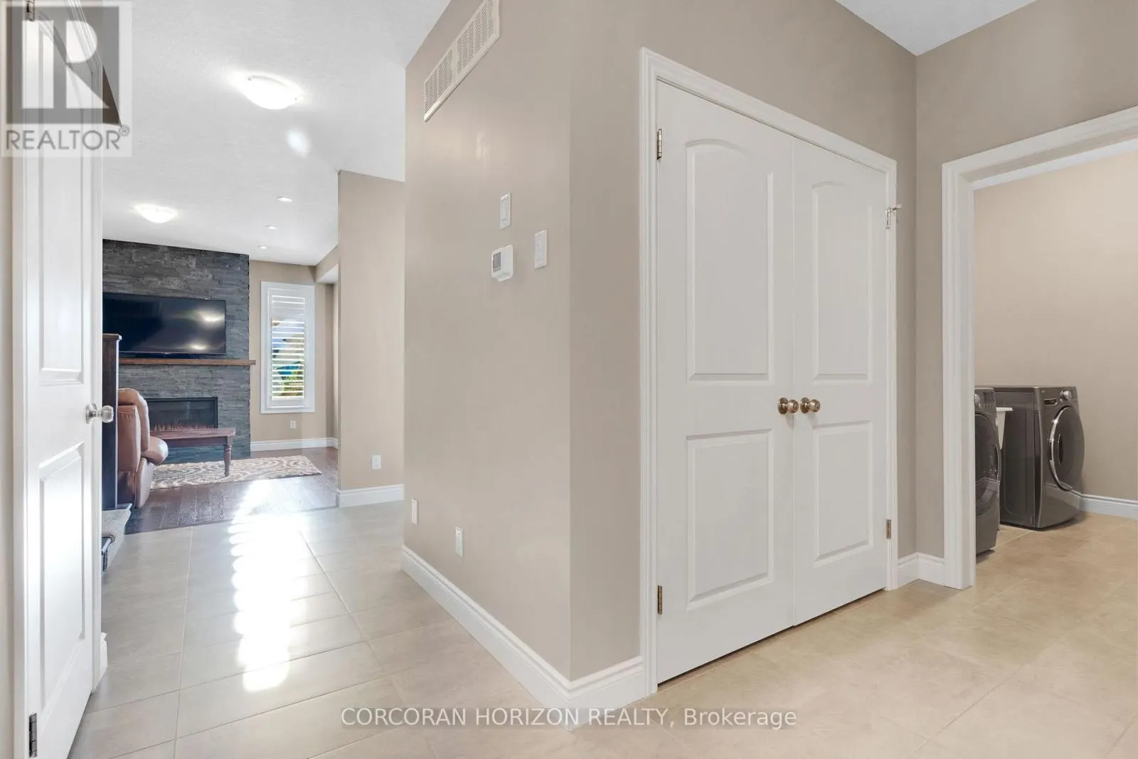 213 LADYSLIPPER DRIVE