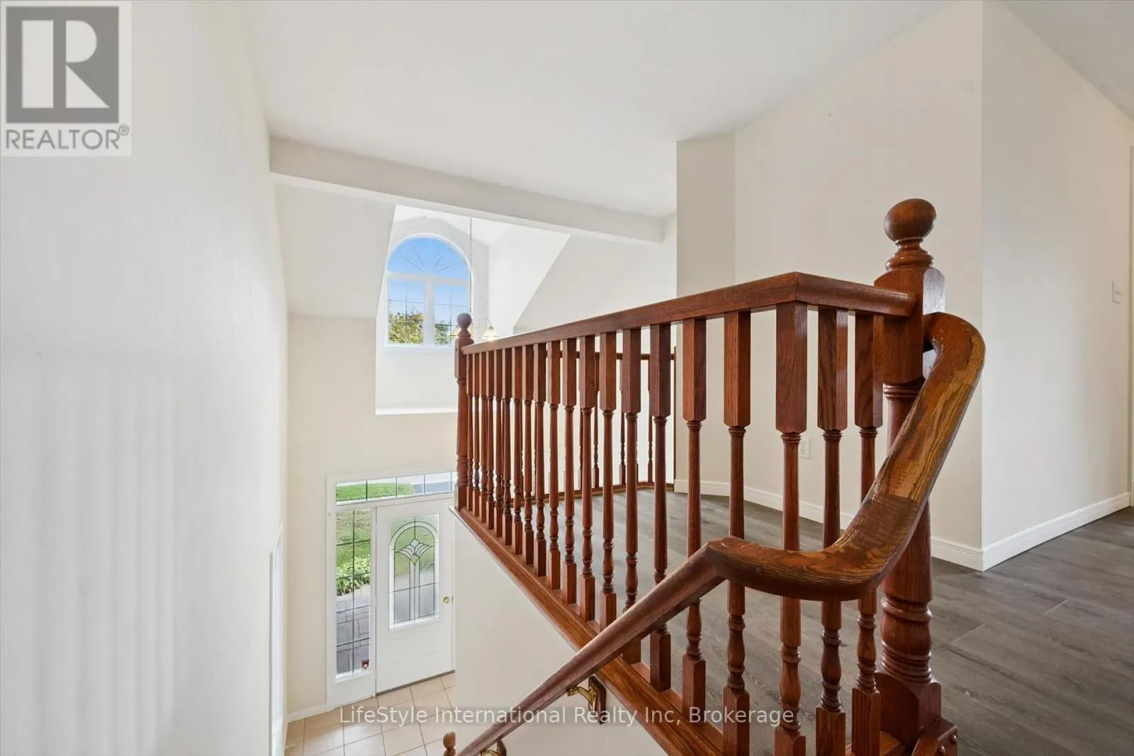4 DAVIS STREET
