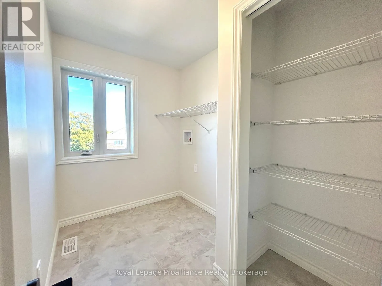 20 PEACE RIVER STREET