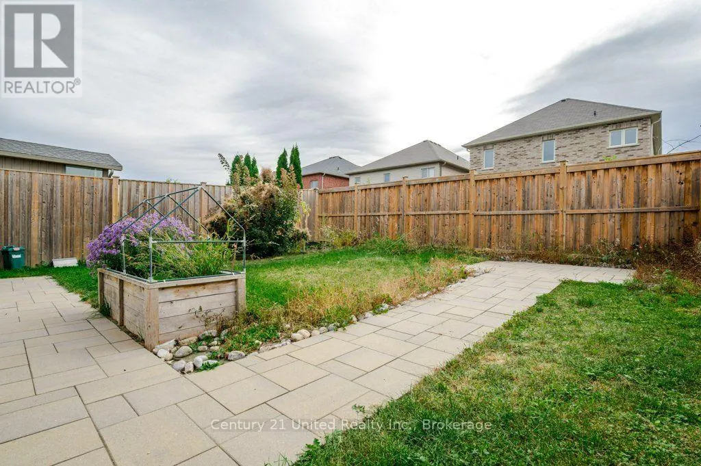 57 VOYAGEUR STREET