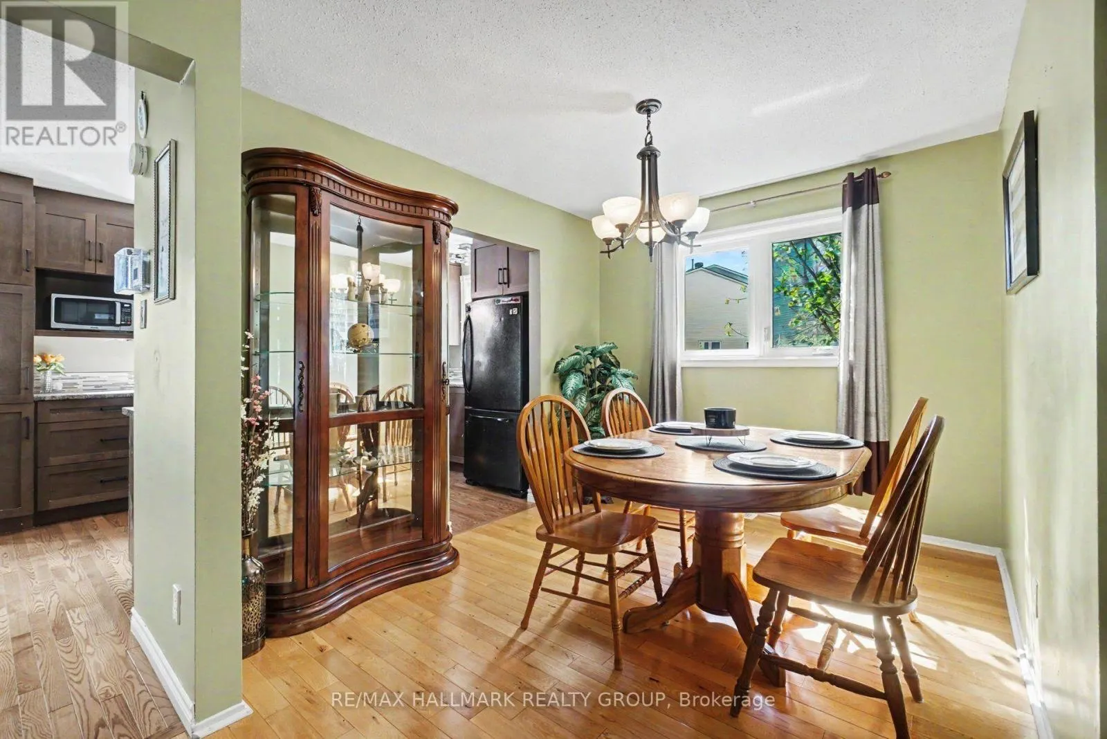96 PHEASANT RUN DRIVE