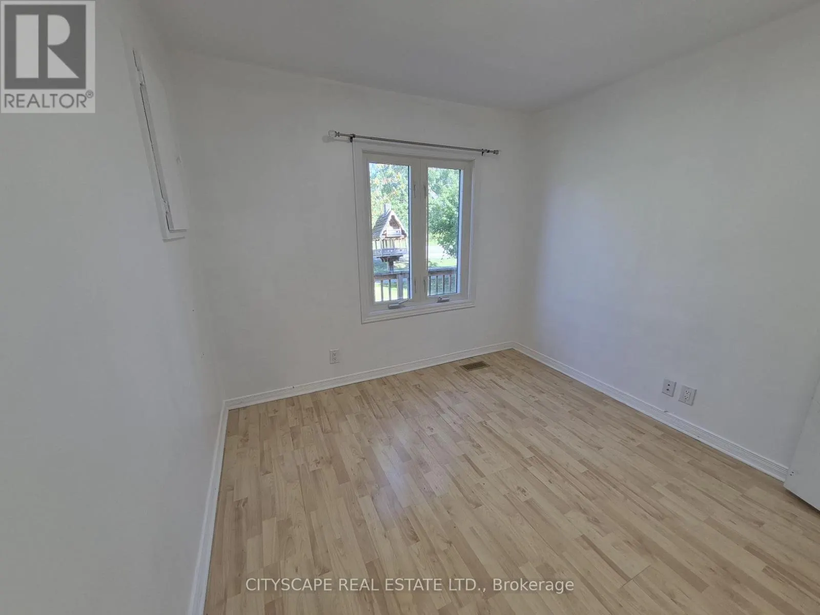 725 DOMINION ROAD