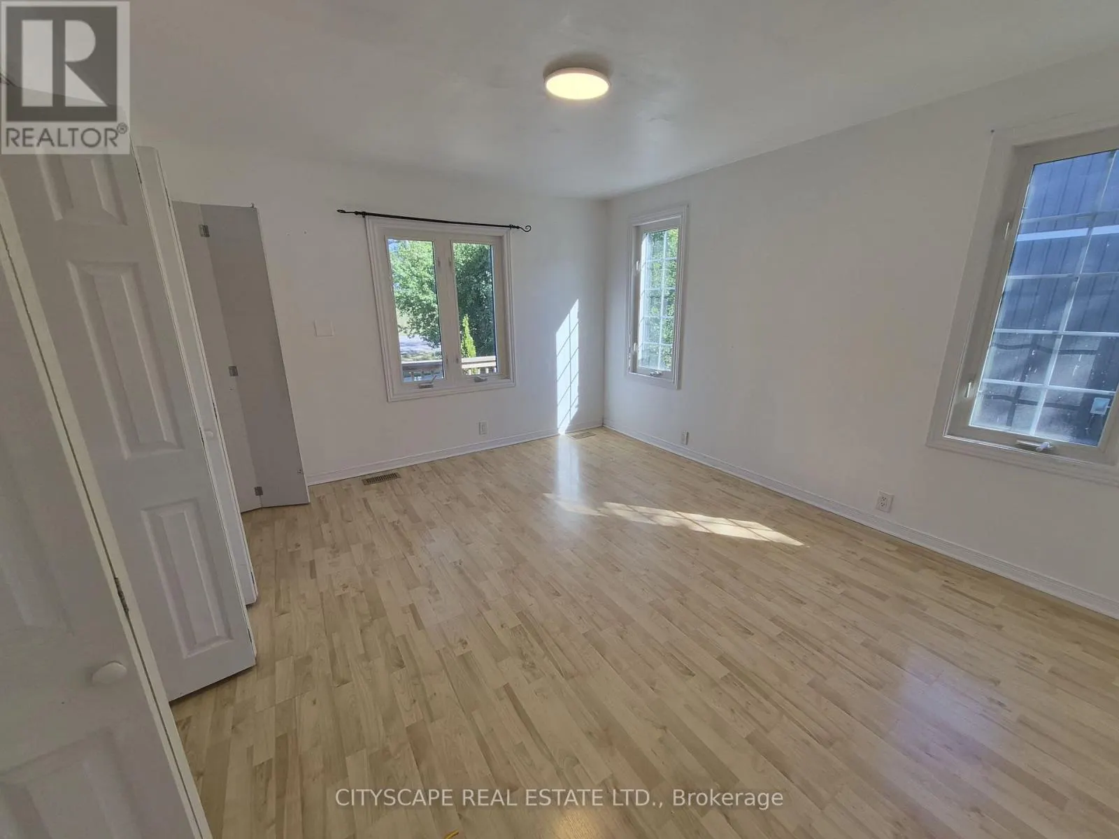 725 DOMINION ROAD