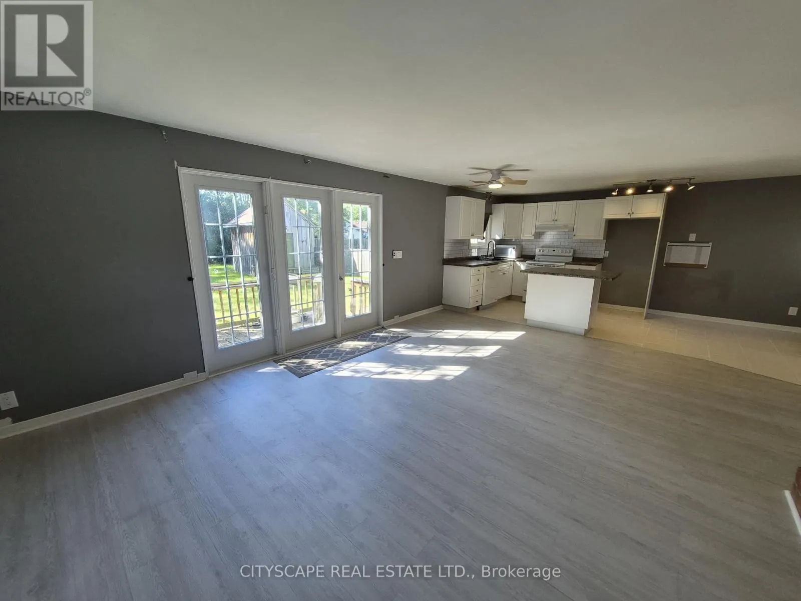 725 DOMINION ROAD