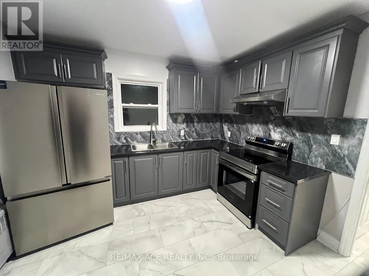 2 - 21 TOWPATH ROAD