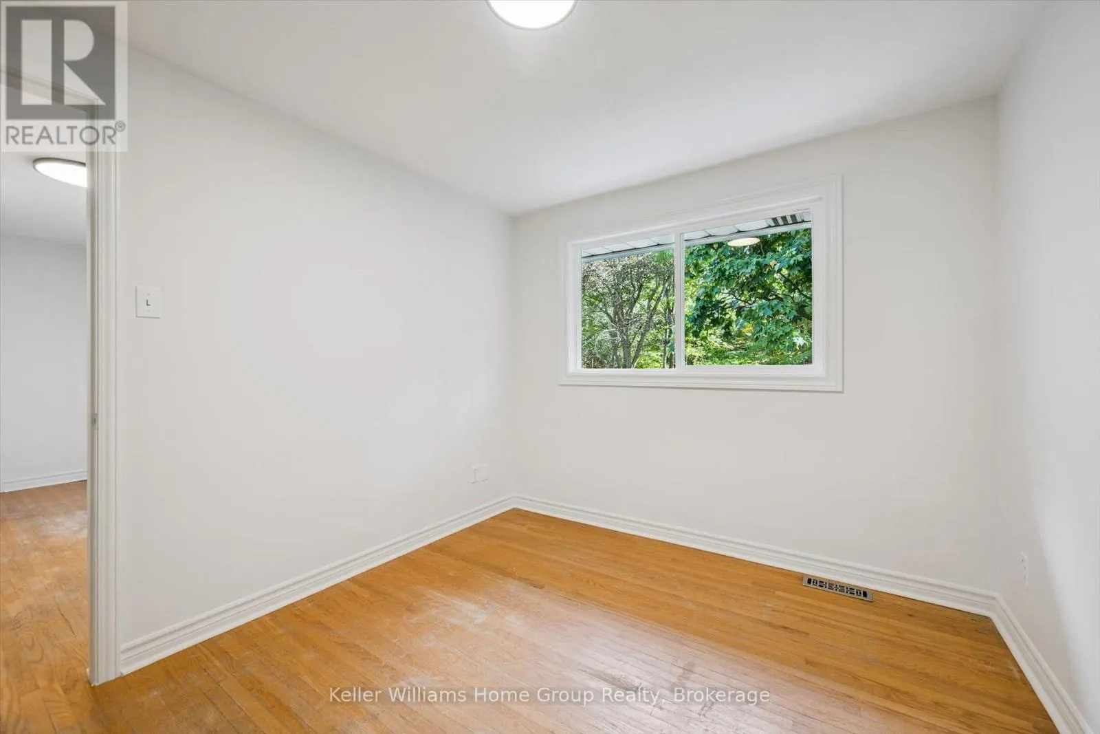 73 WATER STREET E