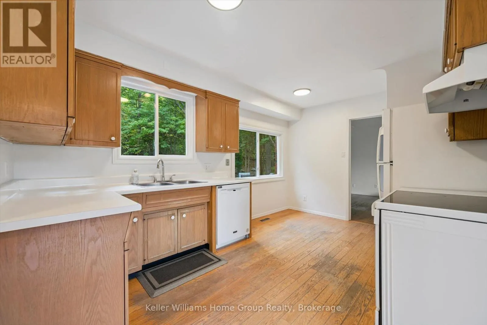 73 WATER STREET E