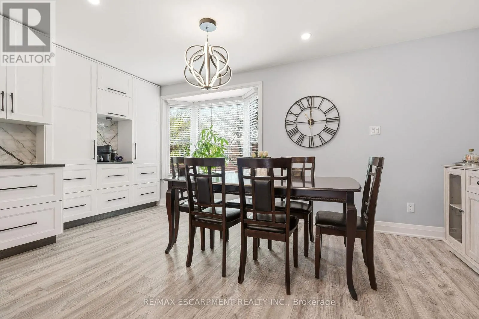 12 - 130 LIVINGSTON AVENUE