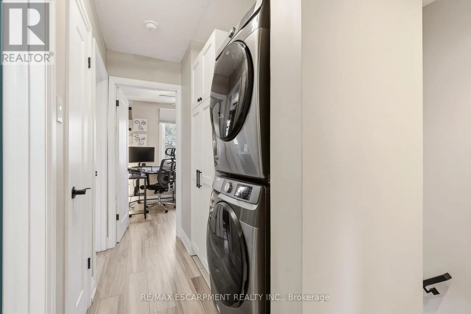 12 - 130 LIVINGSTON AVENUE