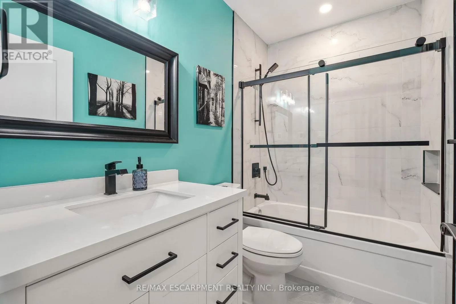 12 - 130 LIVINGSTON AVENUE