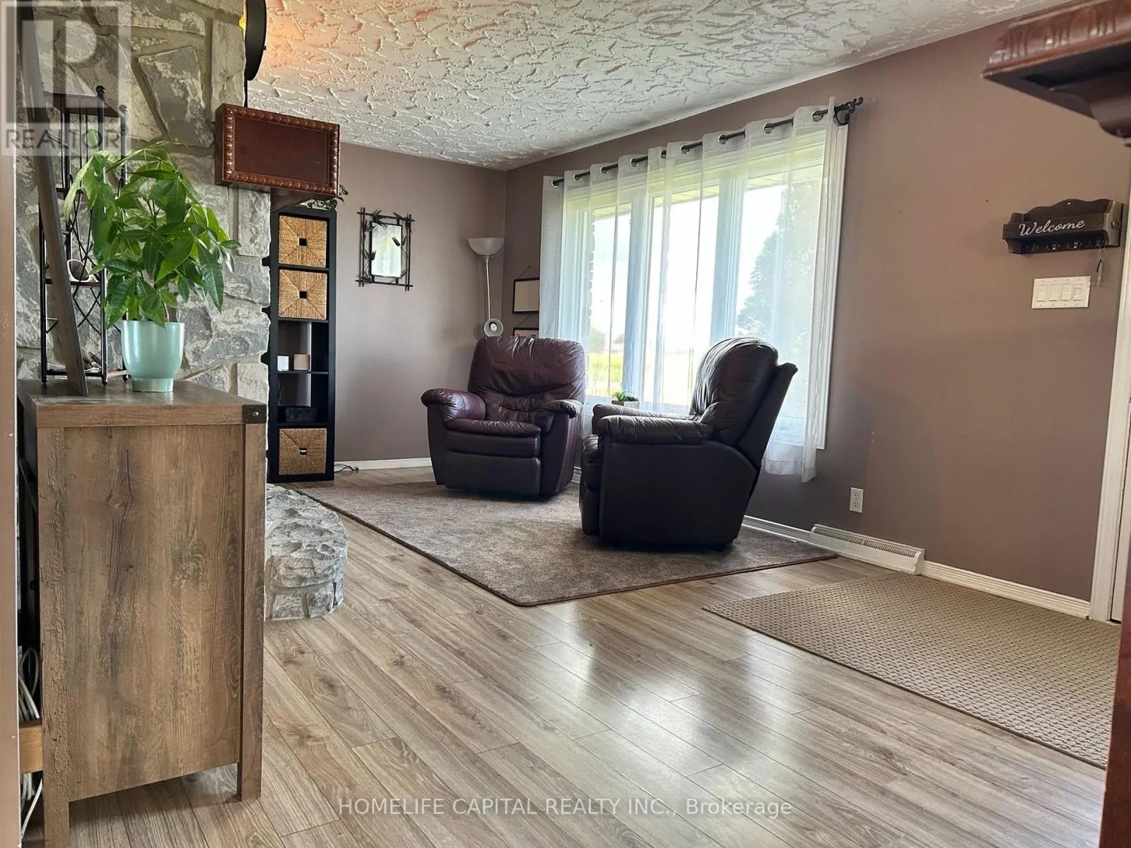 1091 COUNTY RD 15 ROAD
