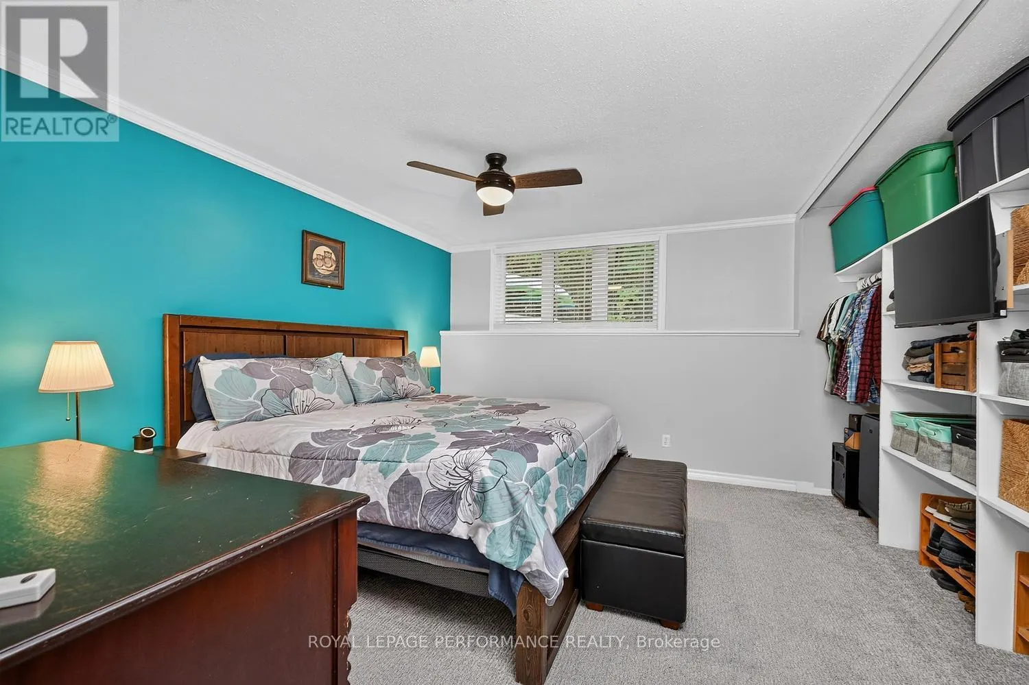 A - 6812 JEANNE D'ARC BOULEVARD N