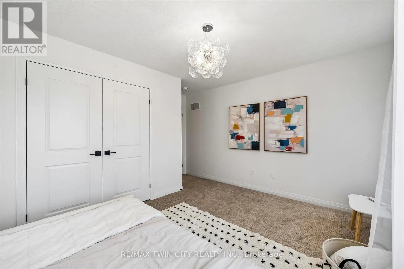 1681 DUNKIRK AVENUE