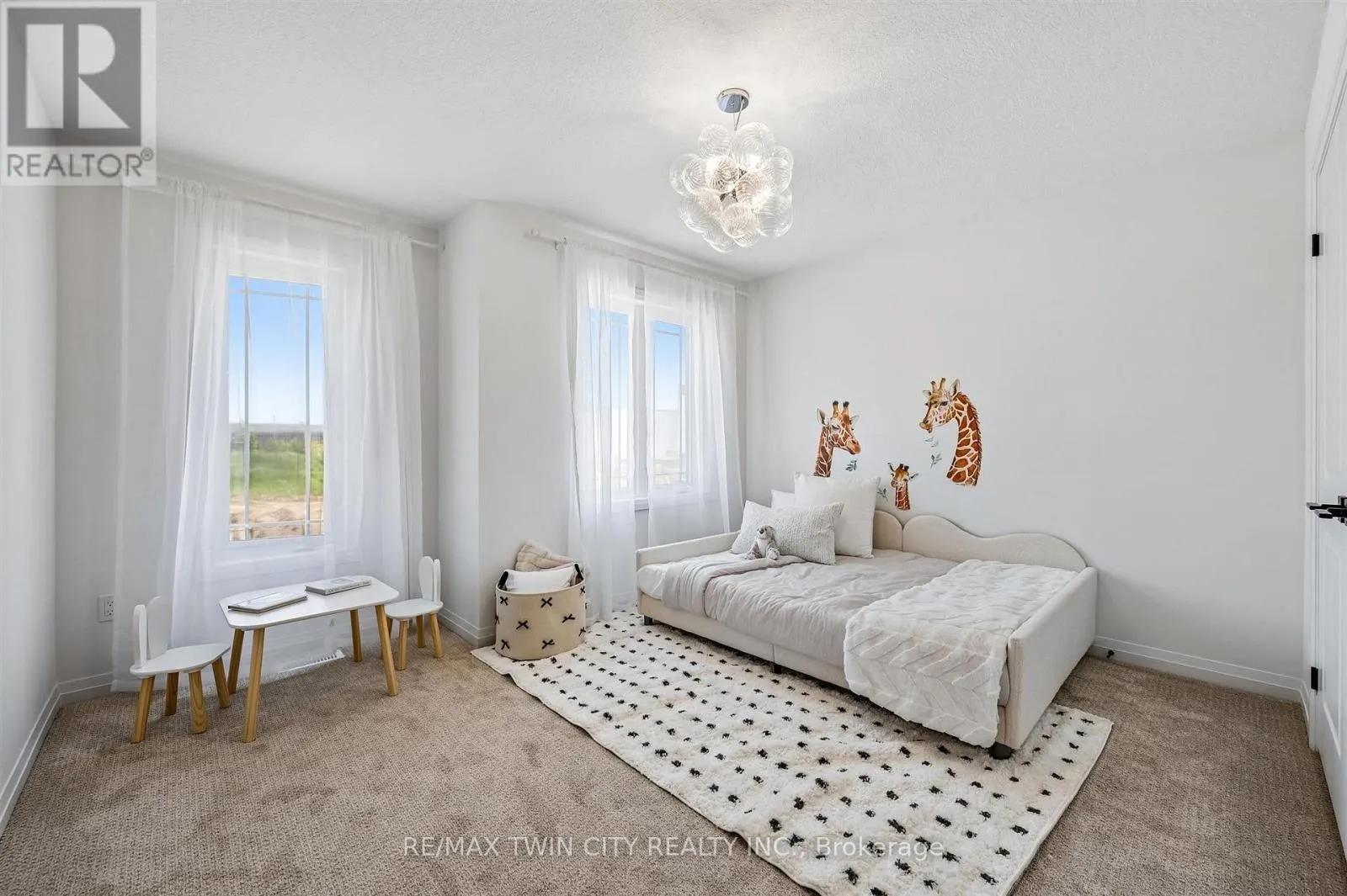 1681 DUNKIRK AVENUE