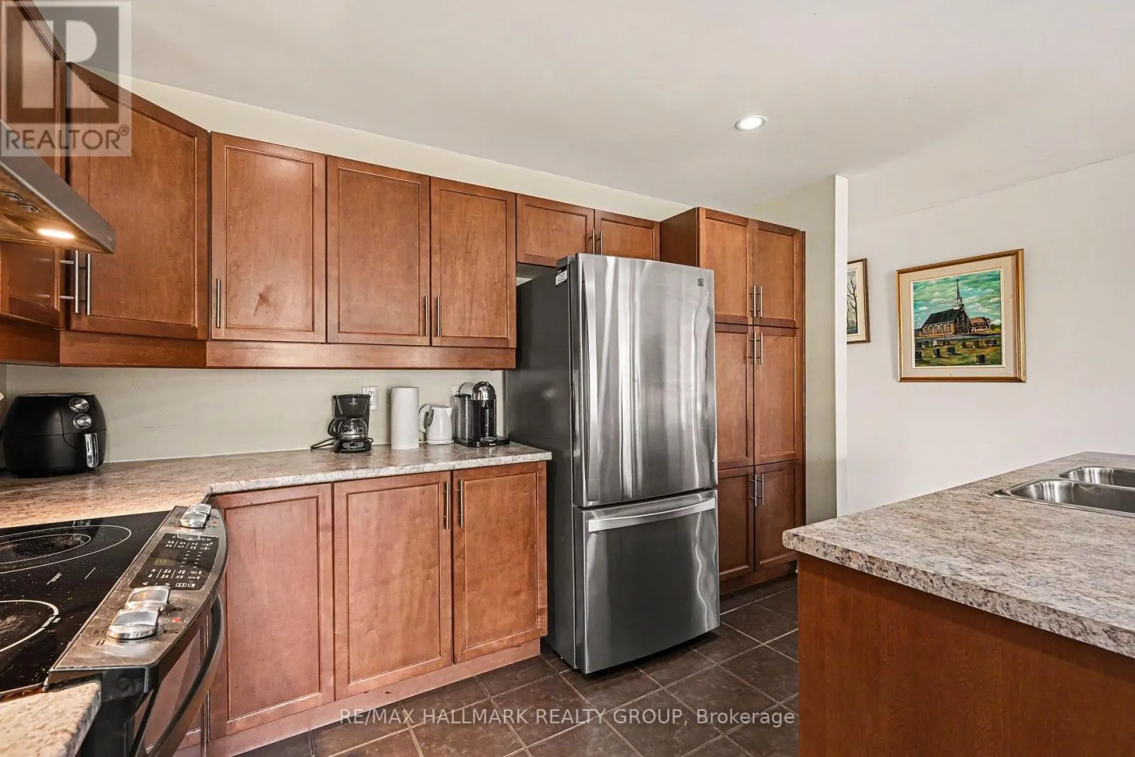 86 FOURTH AVENUE