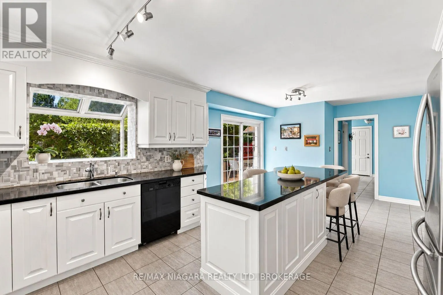 1302 FOUR MILE CREEK ROAD