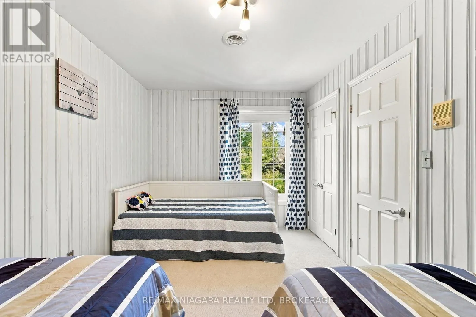 1302 FOUR MILE CREEK ROAD