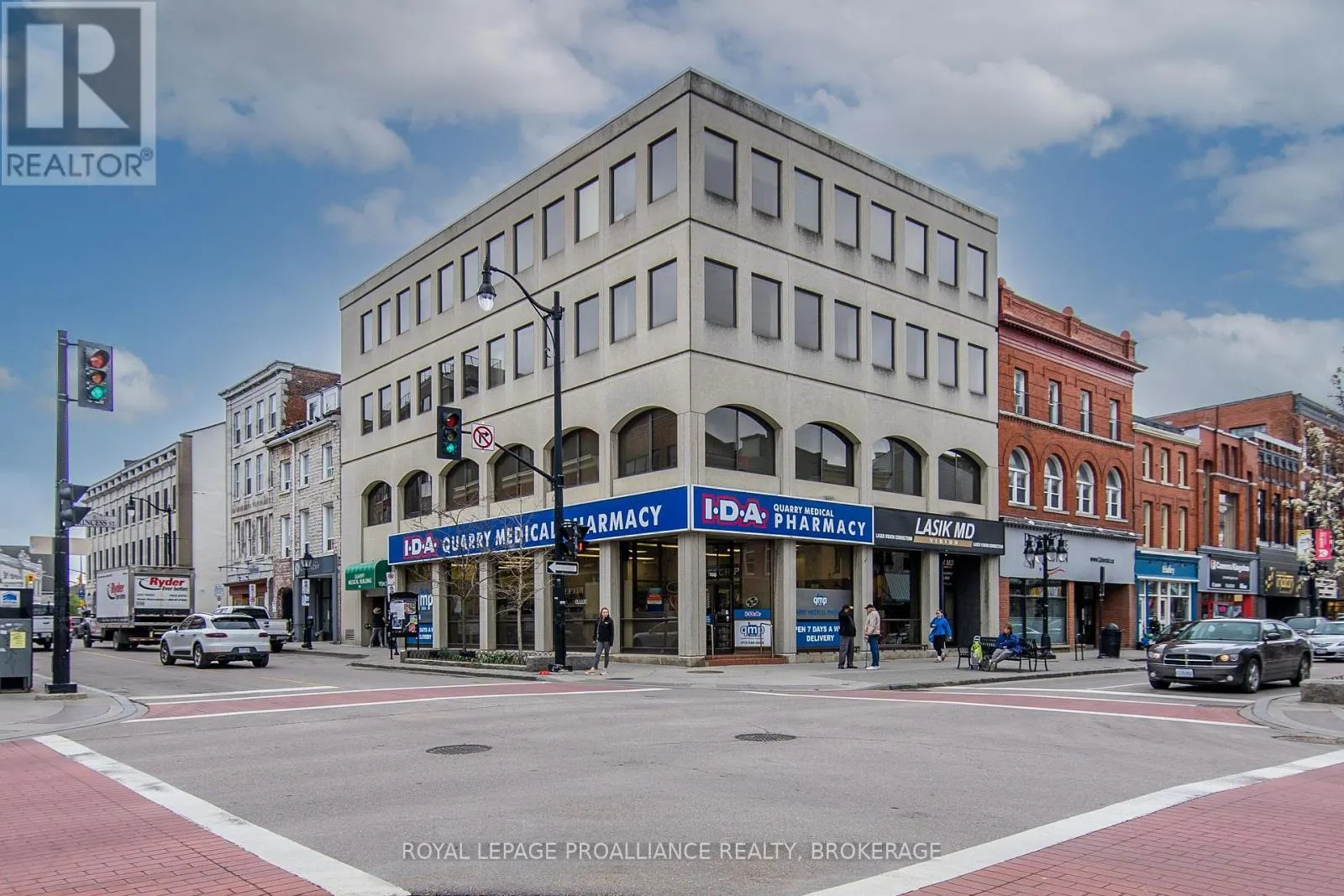 SUITE 401 - 100 PRINCESS STREET #Suite 401