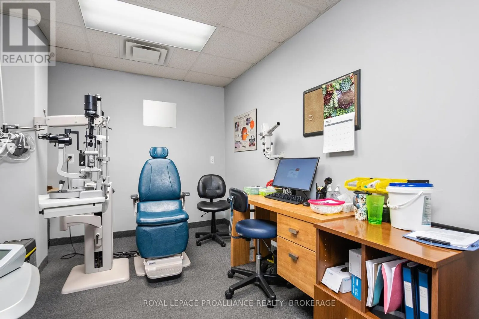 SUITE 401 - 100 PRINCESS STREET #Suite 401