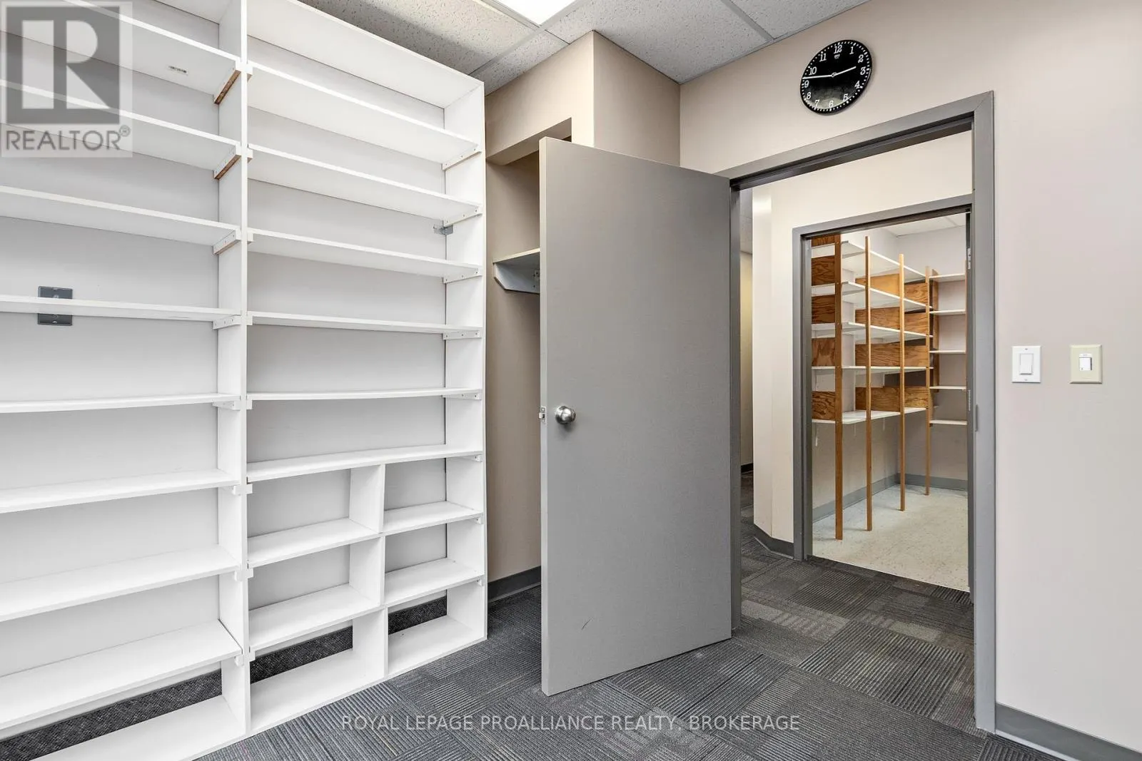202 - 100 PRINCESS STREET #202