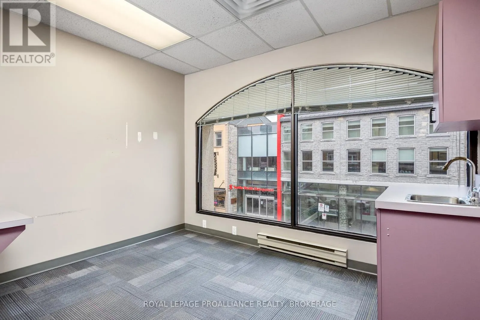 202 - 100 PRINCESS STREET #202