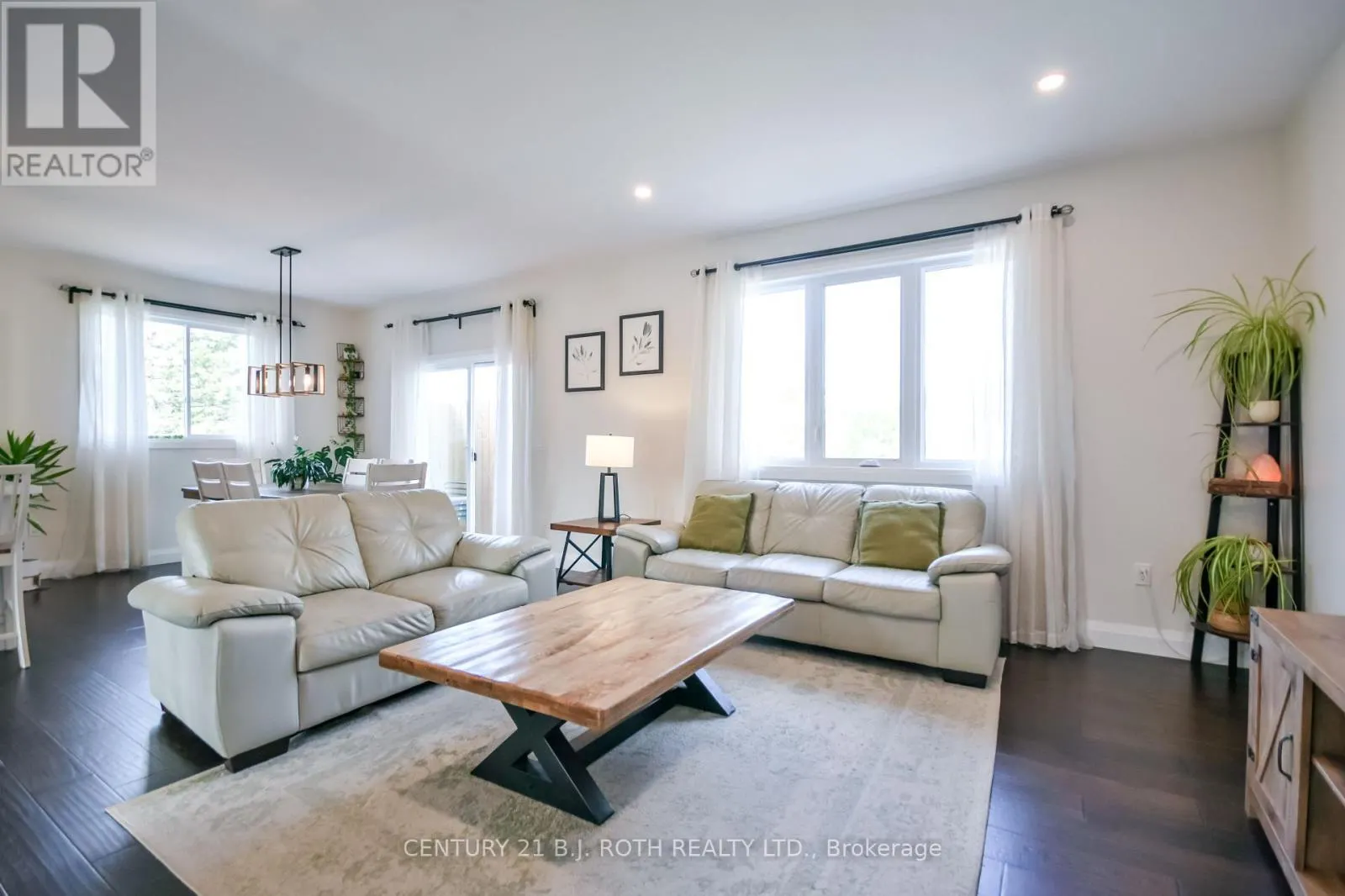 1289 MUSKOKA ROAD 117 ROAD
