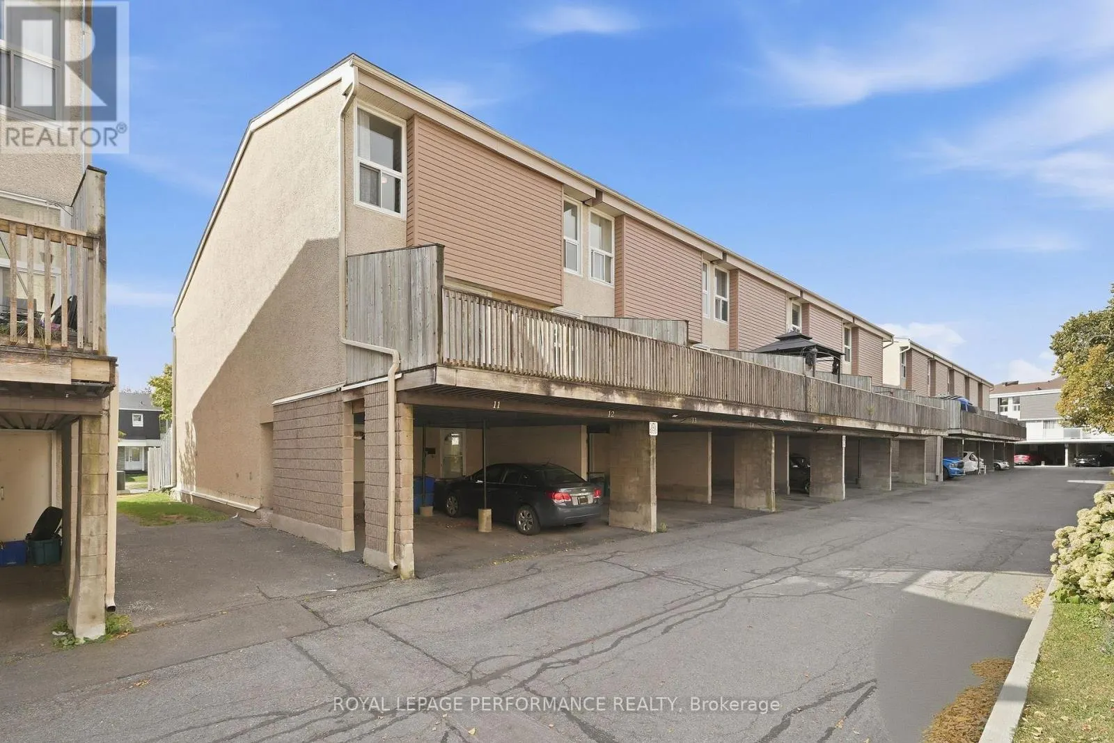 11 - 3415 UPLANDS DRIVE