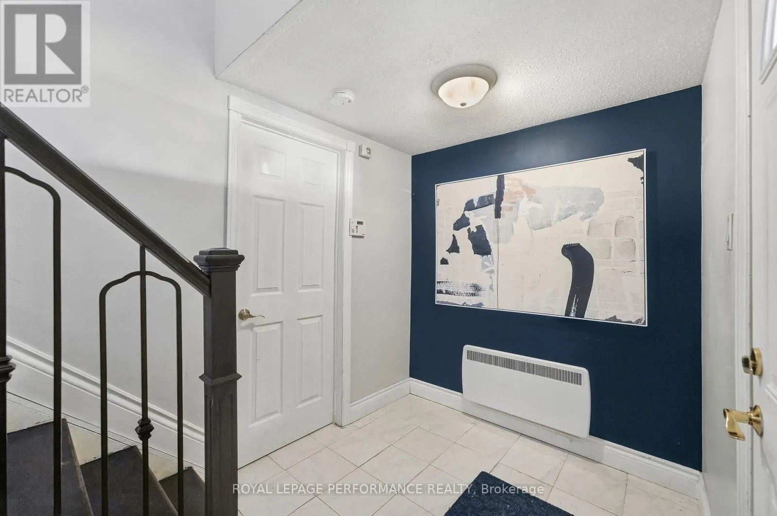 11 - 3415 UPLANDS DRIVE
