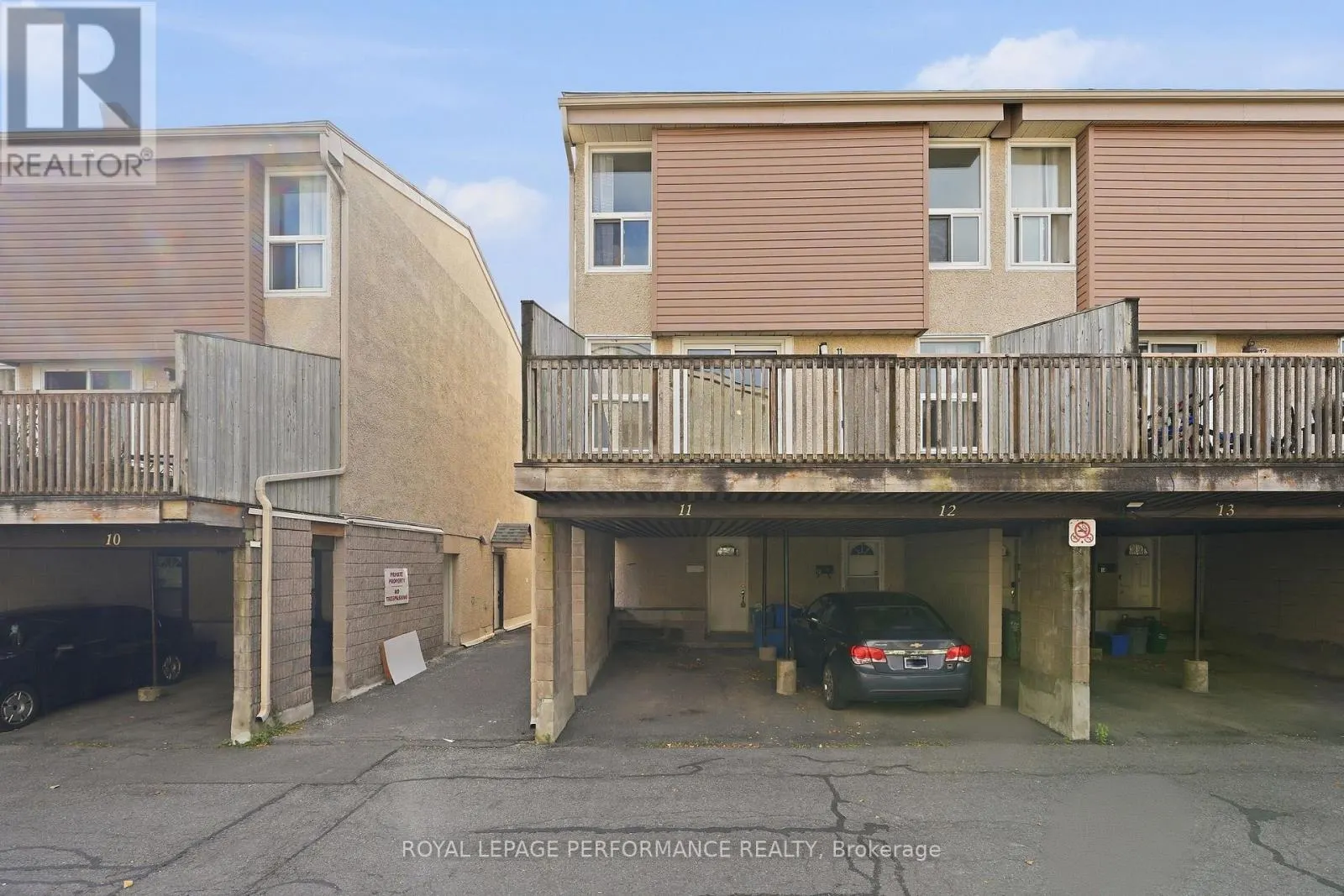 11 - 3415 UPLANDS DRIVE