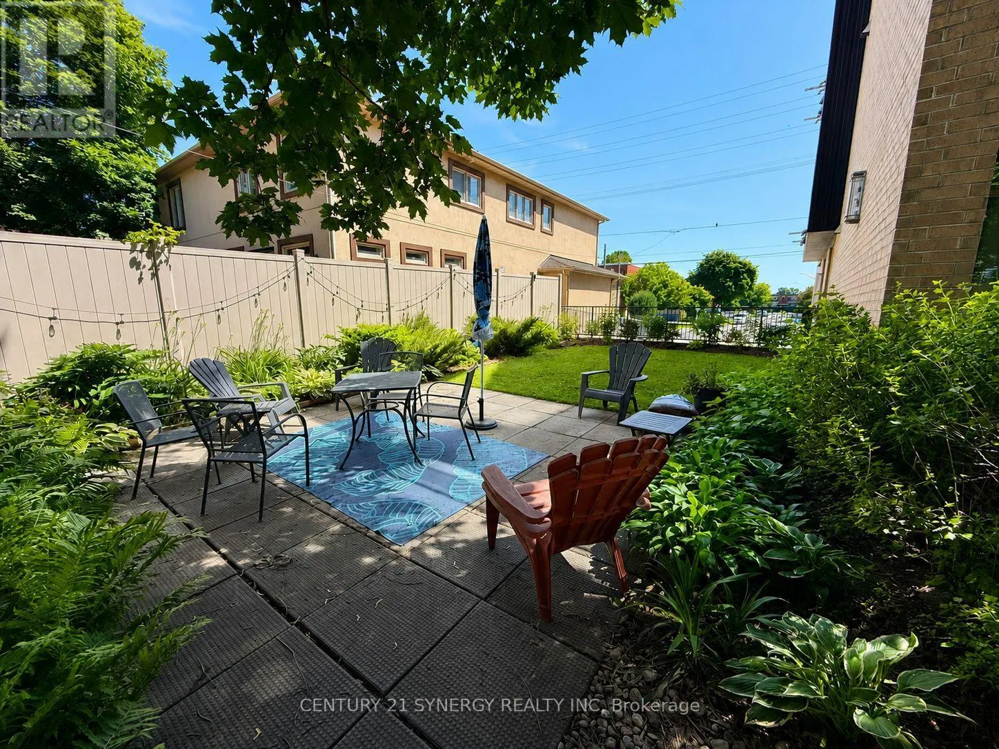 209 - 682 CHURCHILL AVENUE N