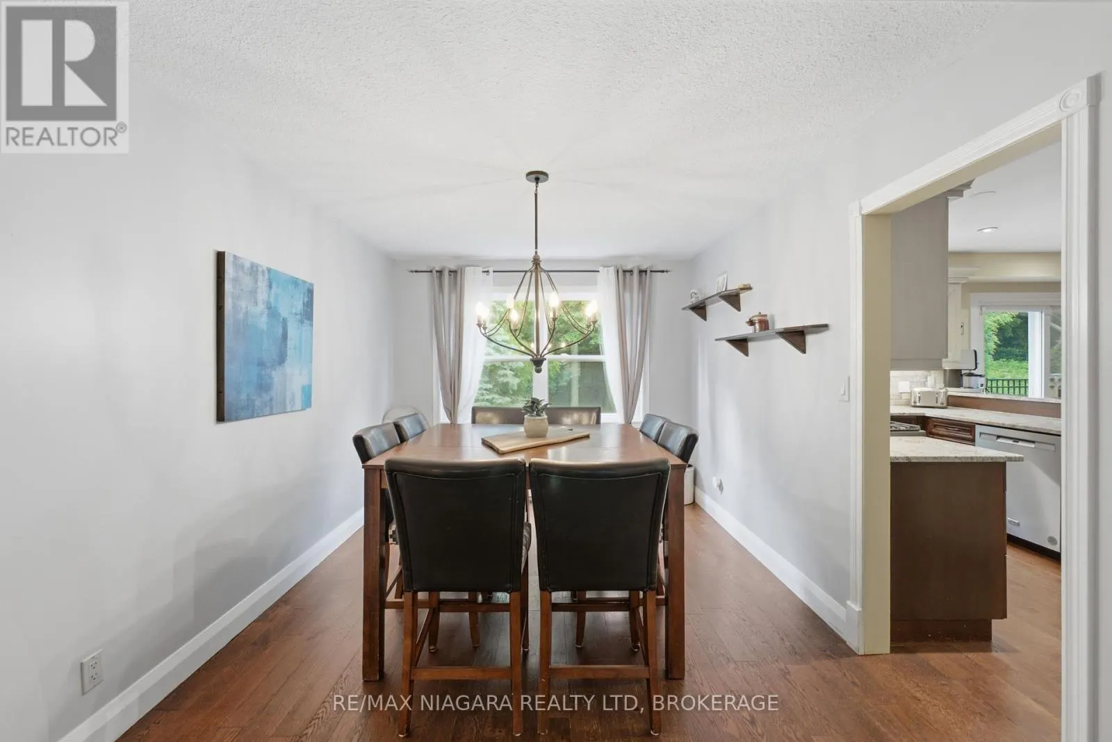 9 BEECHNUT COURT