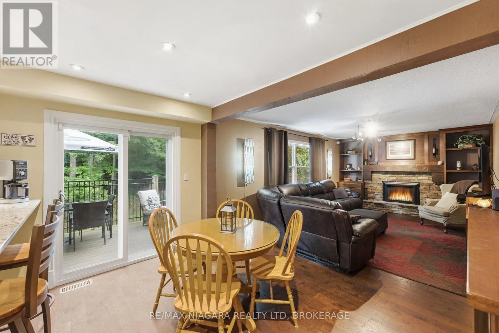 9 BEECHNUT COURT