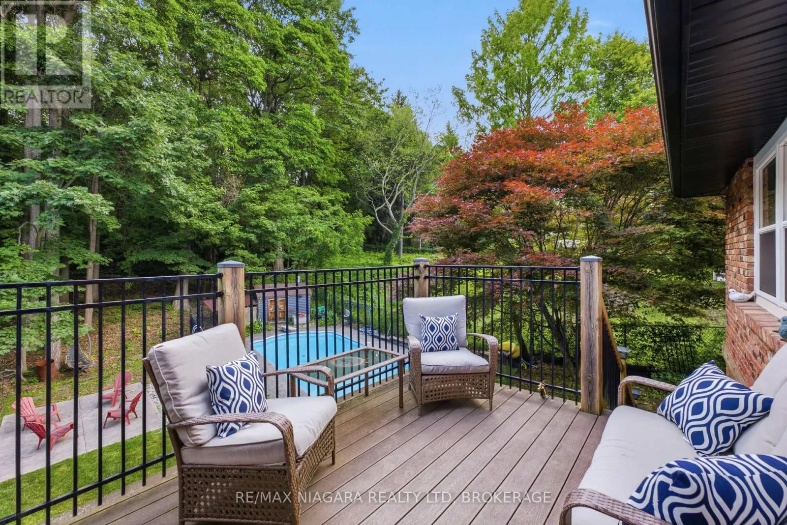 9 BEECHNUT COURT