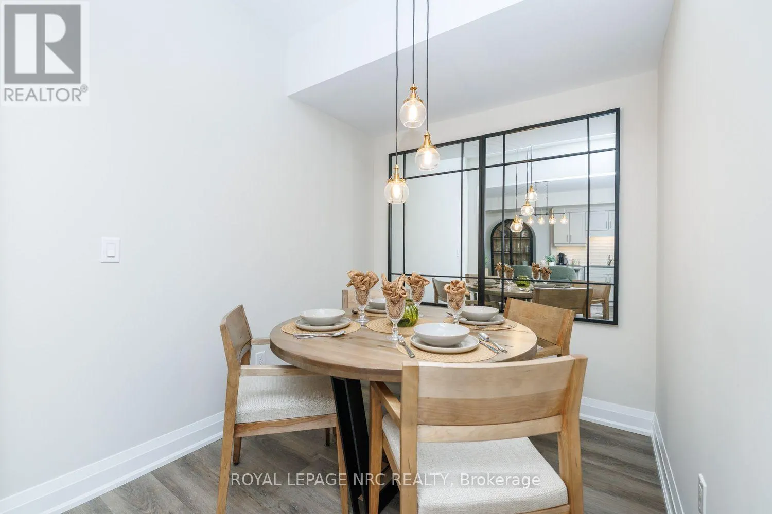 307 - 118 SUMMERSIDES BOULEVARD #307