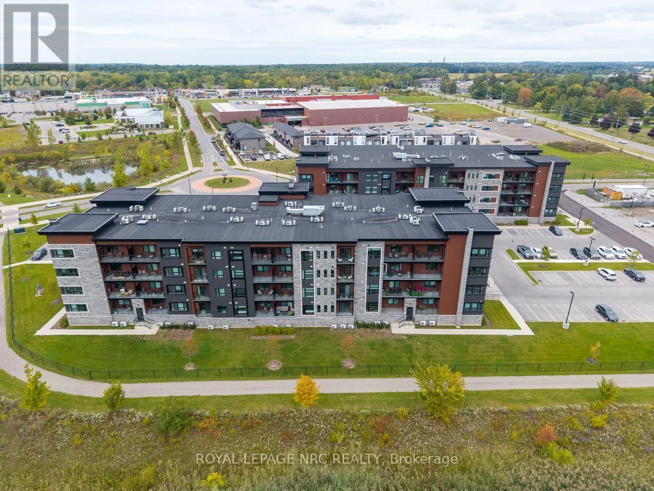 307 - 118 SUMMERSIDES BOULEVARD #307