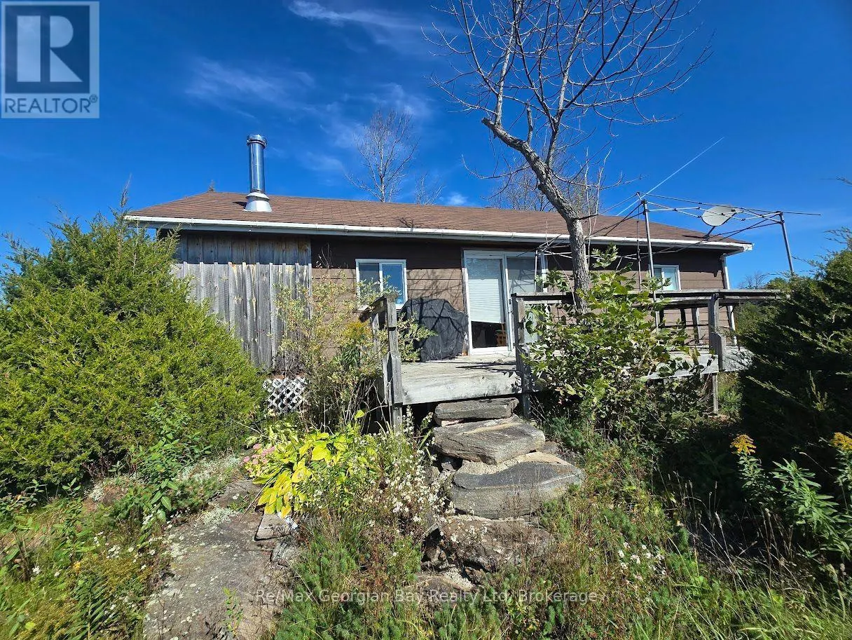380 2 ISLAND