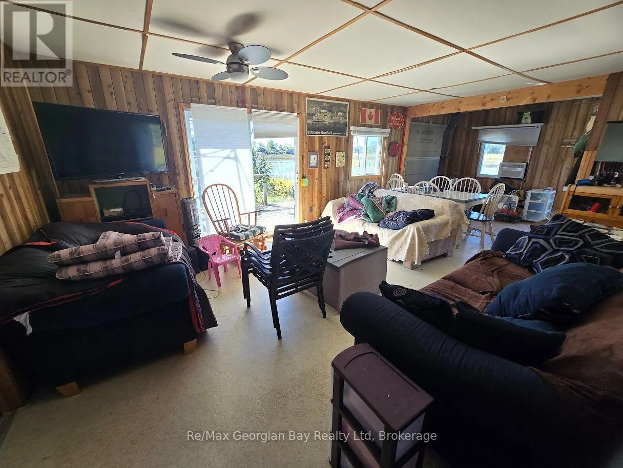 380 2 ISLAND
