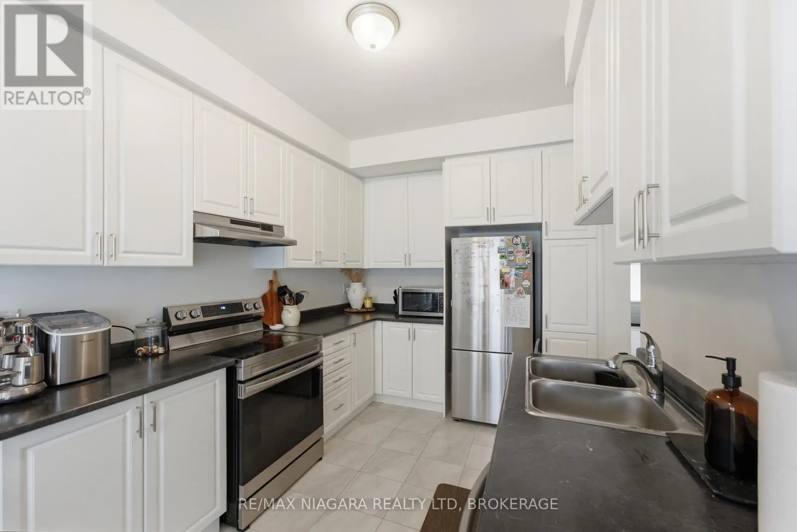 56 SAPPHIRE WAY
