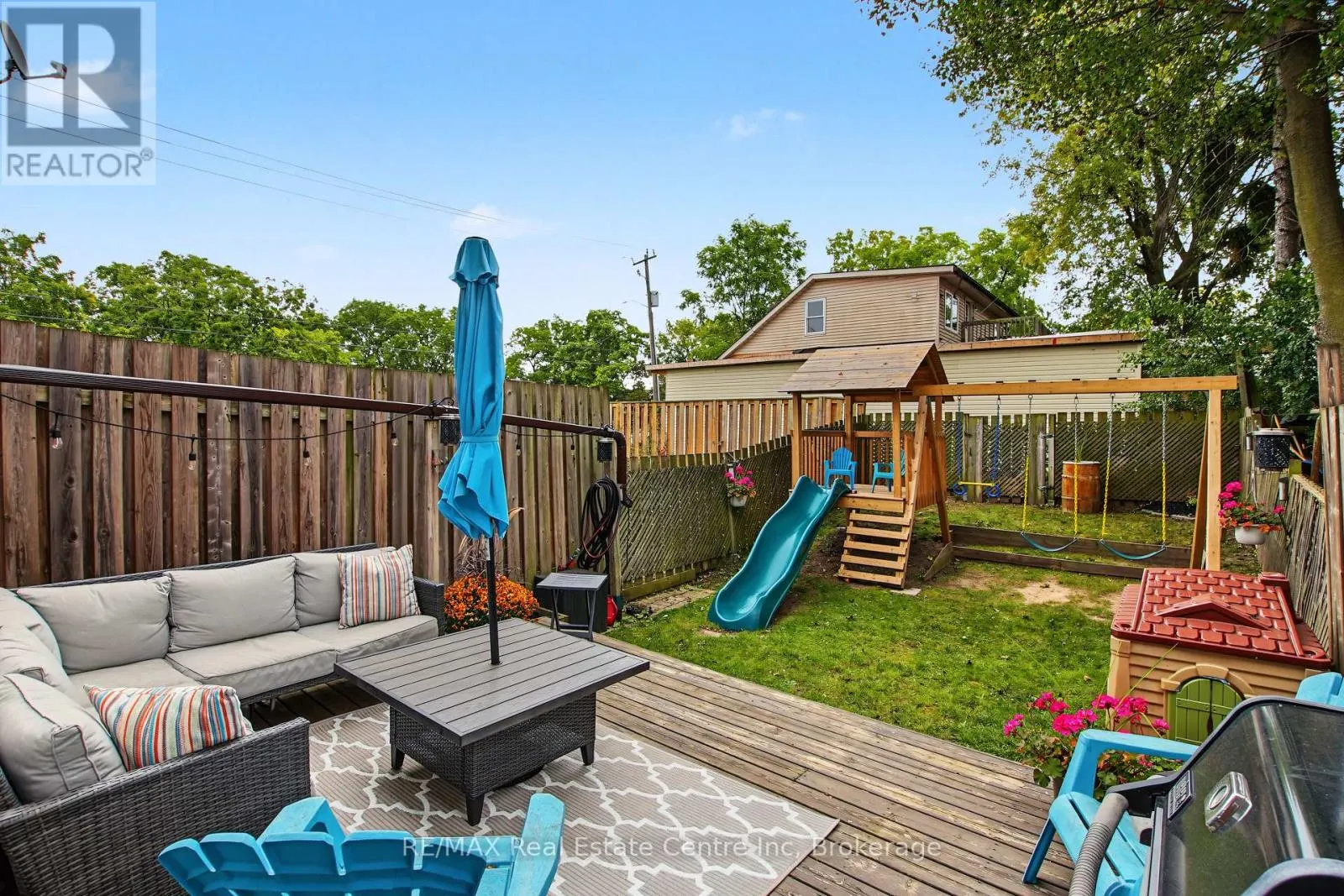 9 GREENBROOK DRIVE