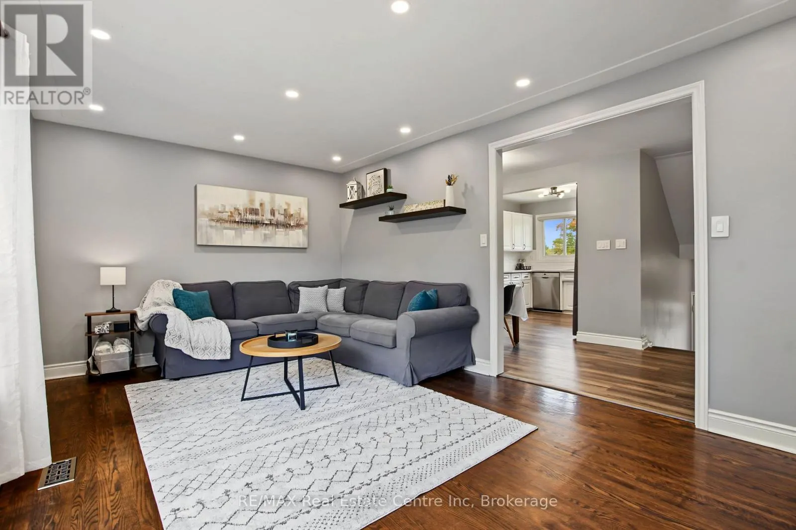 9 GREENBROOK DRIVE