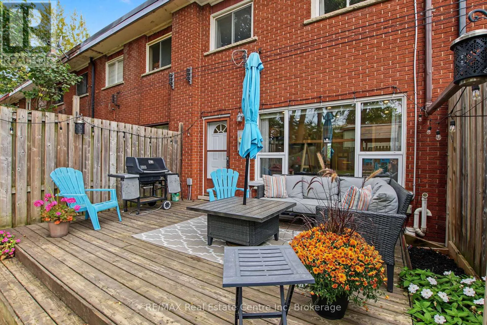 9 GREENBROOK DRIVE