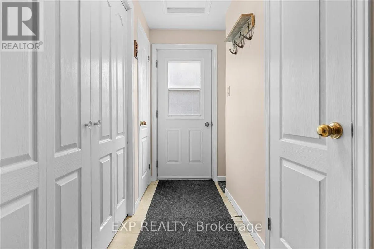 46 DUFOUR STREET