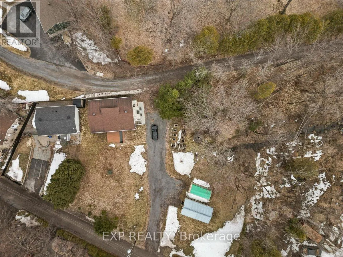 46 DUFOUR STREET