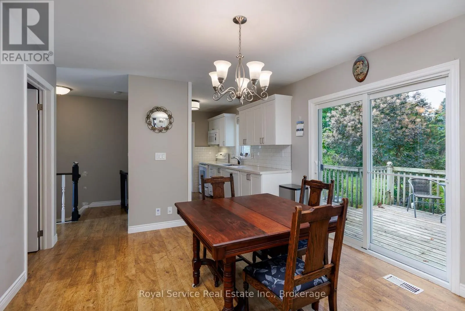 6 CLIFTON ROAD