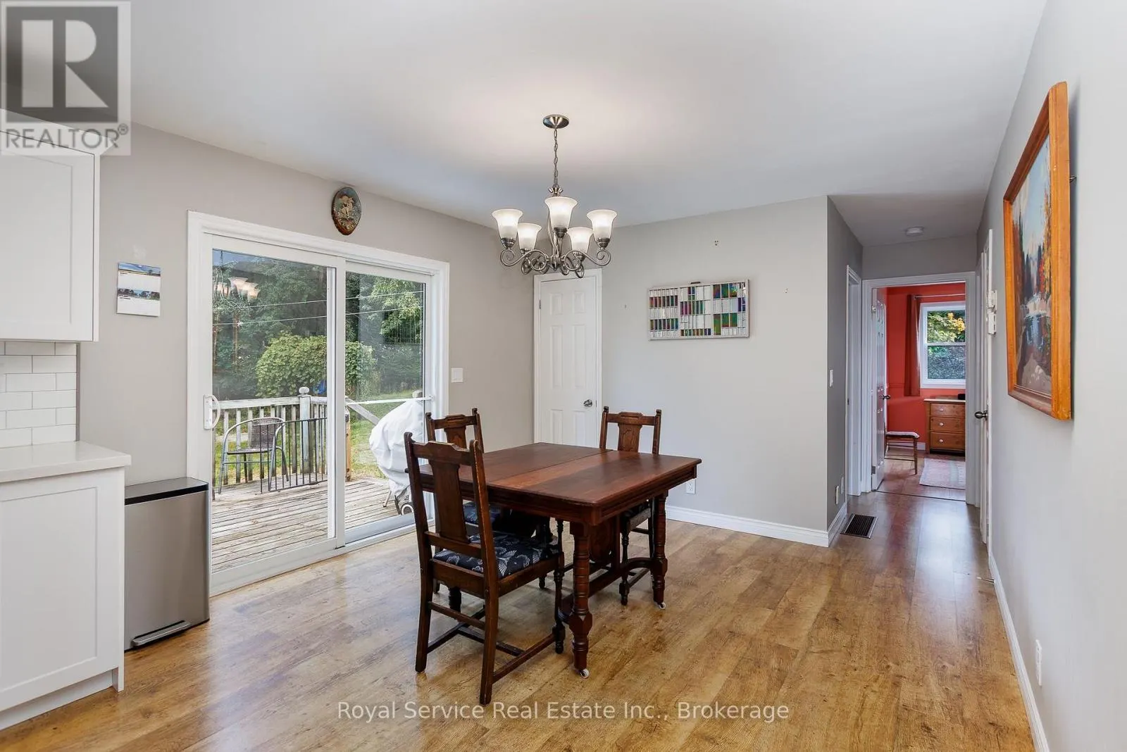 6 CLIFTON ROAD