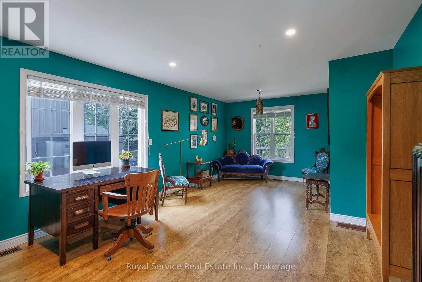 6 CLIFTON ROAD