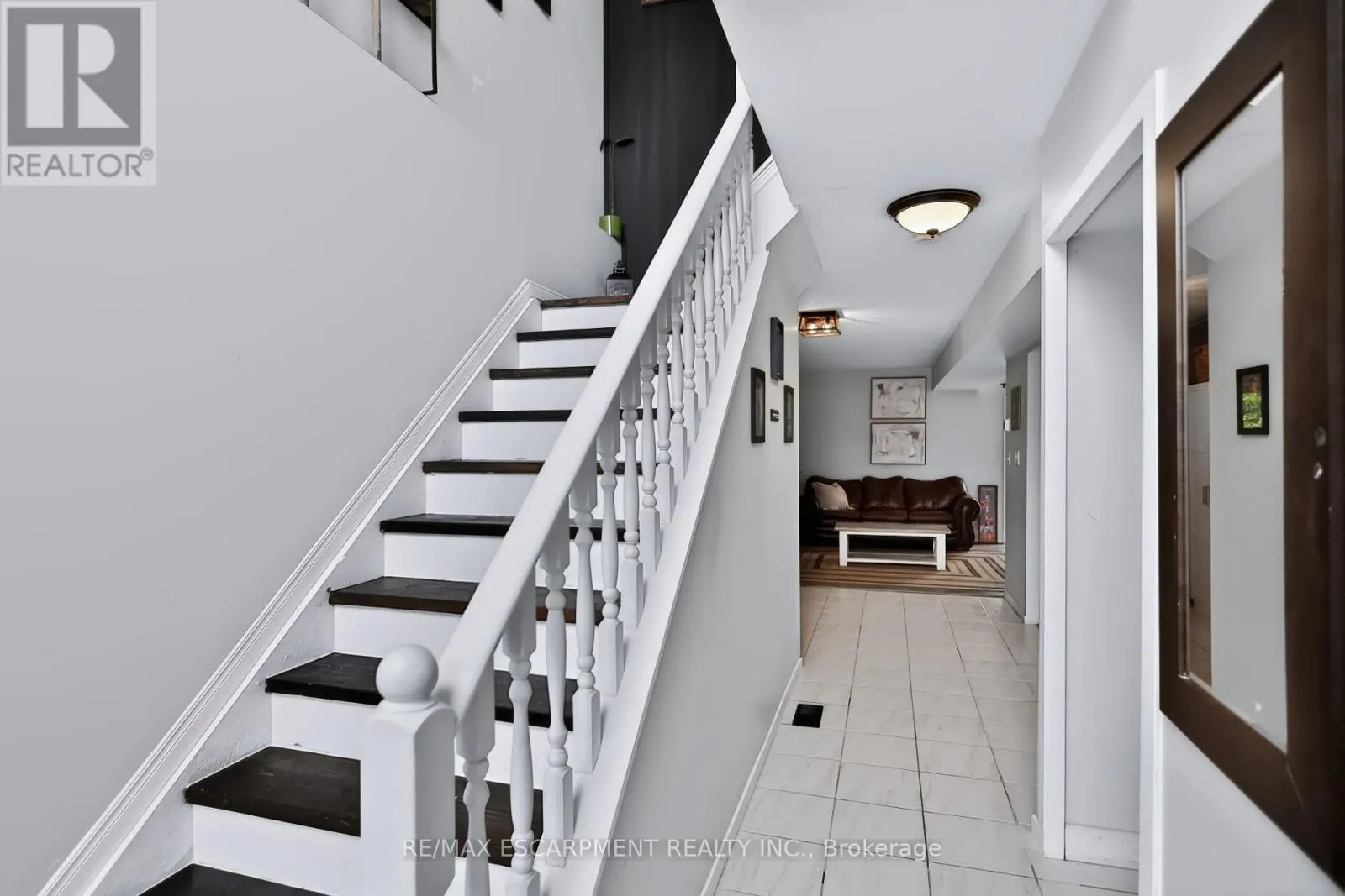 189 TERRACE HILL STREET