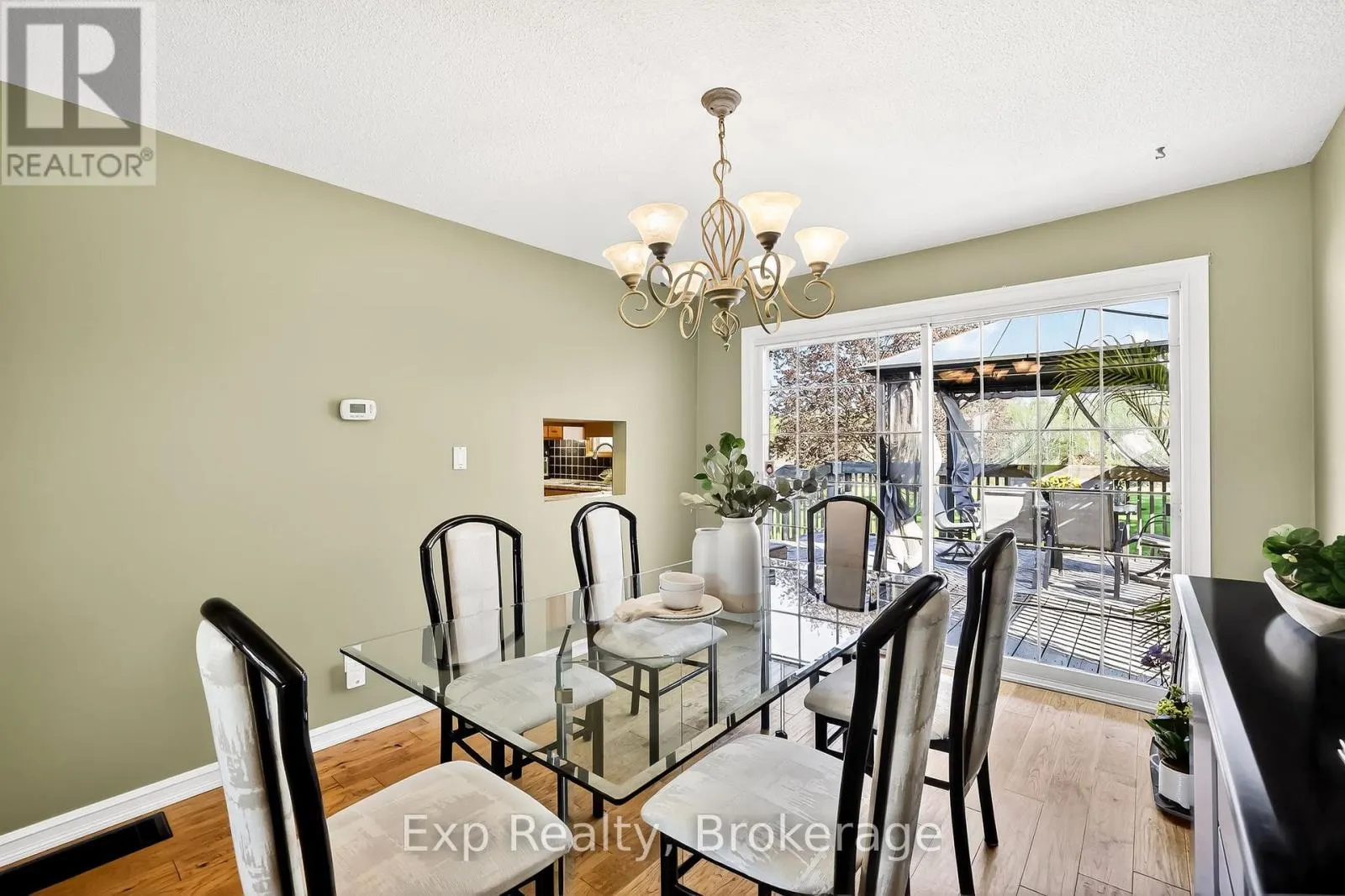 1175 LAKESHORE ROAD