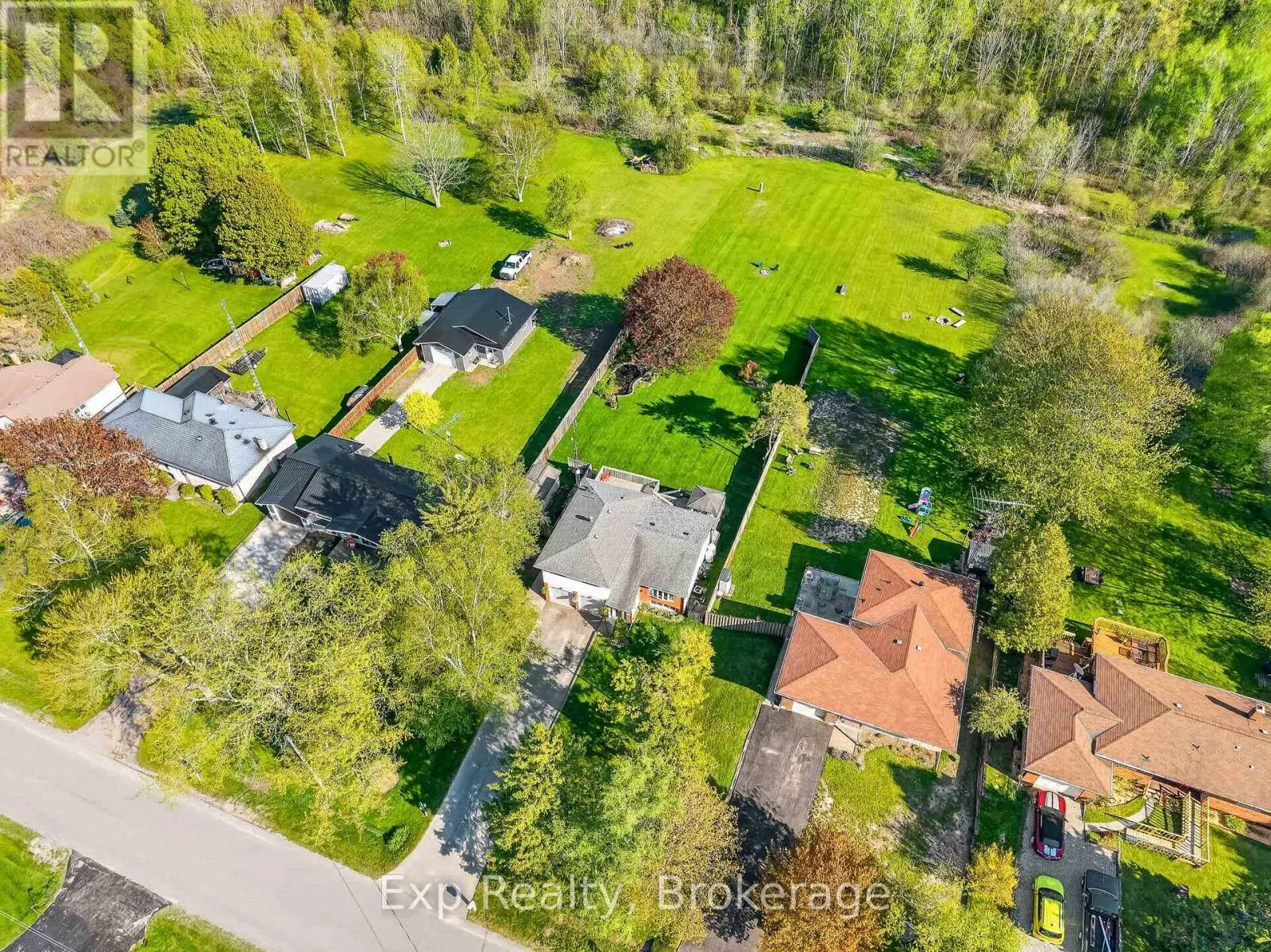 1175 LAKESHORE ROAD