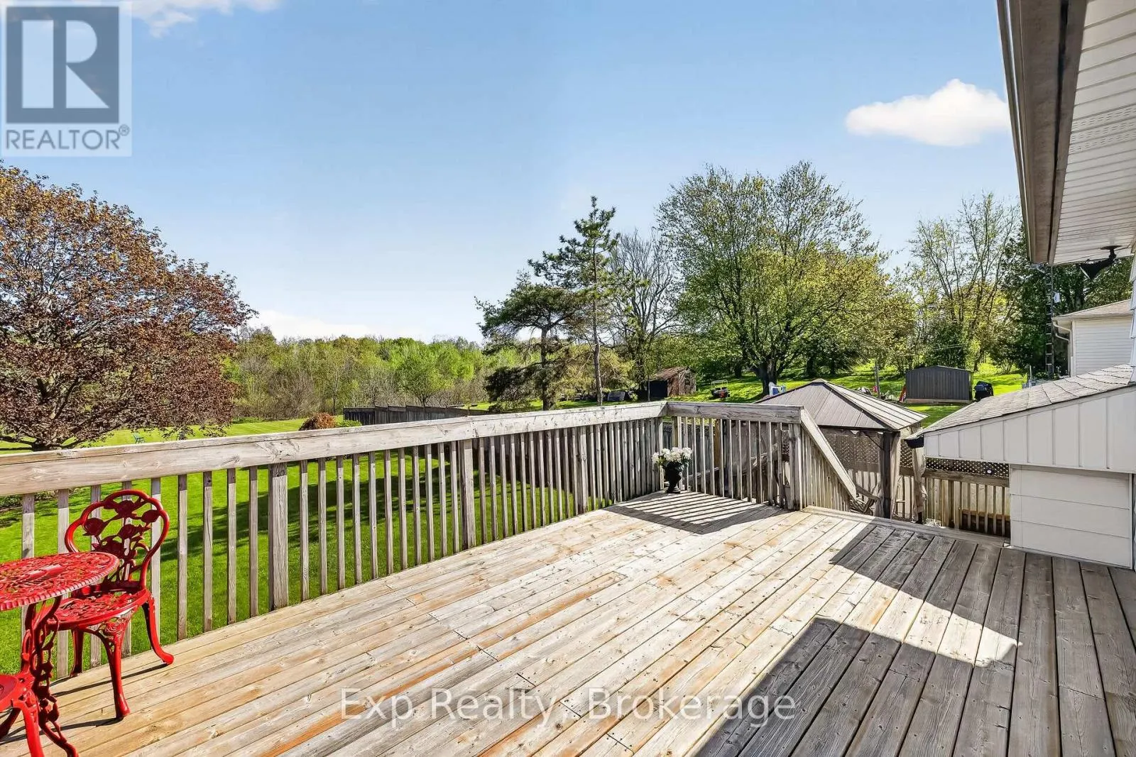 1175 LAKESHORE ROAD